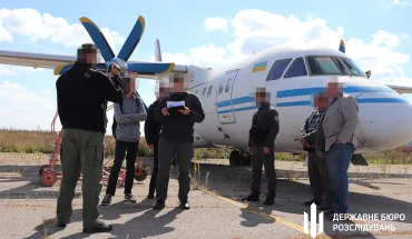ДБР передало АРМА пасажирський літак, який власник-колаборант планував віддати рашистам після захоплення південних областей (1)
