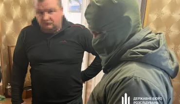 ДБР повідомило про підозру херсонському пенітенціарію, який не тільки працював на ворога, а й встиг прийняти присягу громадянина рф (2)