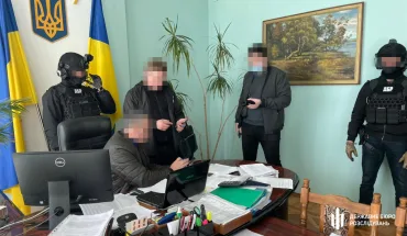 50 000 за відсутність податкової перевірки — ДБР затримало «на гарячому» начальника відділу ГУ ДПС (ВІДЕО)