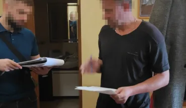 1 (34)