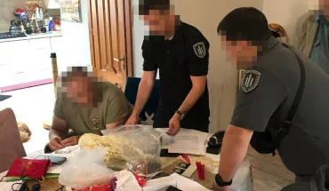 На Дніпропетровщині судитимуть командира військової частини, через якого військовослужбовці замість якісного одягу отримували дешеві аналоги (2)