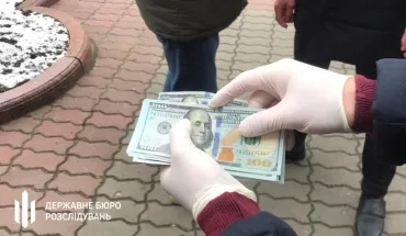 На Волині до 5 років позбавлення волі засуджено двох посадовців Держекоінспекції, яких ДБР затримало на хабарі (2)
