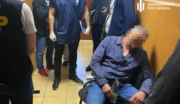 ДБР затримало керівництво лісопаркового господарства «Конча-Заспа» та парку «Голосіївський» на хабарях