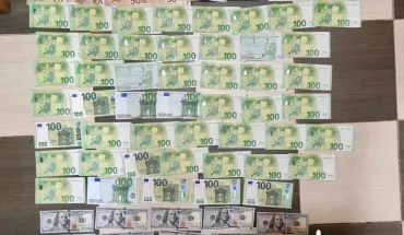 На Закарпатті ДБР викрило командира батальйону, який за хабарі залишав військових служити в тилу (4)