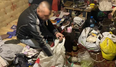 ДБР викрило всеукраїнське угрупування наркоторговців (2)
