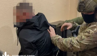 ДБР викрило працівників одеського ТЦК, які затримували чоловіків на блокпостах та вимагали гроші за відстрочку від мобілізації (2)