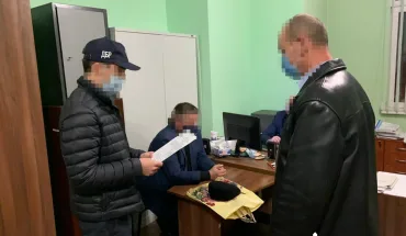 52 тисячі гривень за умовно-дострокове звільнення - ДБР повідомило про підозру ексначальнику установи виконання покарань