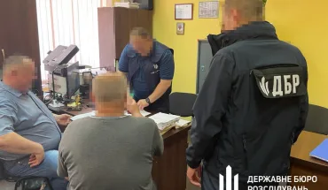 ДБР завершило розслідування щодо лісника, який організував вирубку дерев на понад пів мільйона гривень