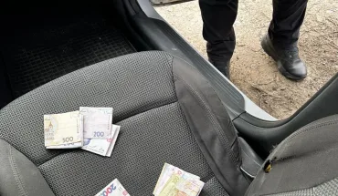 На Миколаївщині ДБР затримало керівника Укртрансбезпеки на мільйонних поборах з перевізників (2)