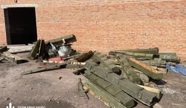 ДБР знайшло на Харківщині склад з пропагандистськими листівками, які окупанти готували до псевдореферендумів (1)