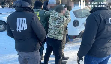 За матеріалами ДБР судитимуть правоохоронця, який під час війни хотів продати паролі та дані про розміщення українських військ (3)