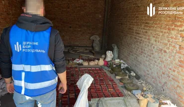На Кіровоградщині ДБР виявило схованку вибухівки та боєприпасів (2)