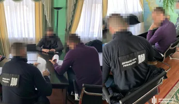Митник, який допустив несплату майже чверть мільйона гривень податків, постане перед судом