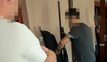 ДБР викрило правоохоронця, який організував канал переправлення ухилянтів до Румунії (4)