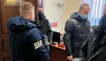 Працівники ДБР провели ряд обшуків у Чернігівській міськраді, Облдержадміністрації Чернігова та низці комерційних підприємств