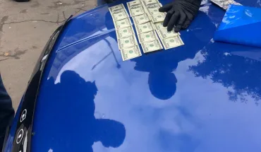 5 000 доларів США за продовження строку договору оренди земельної ділянки до 7 років - ДБР затримало посадовця Вінницької поліції