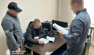 ДБР повідомило про підозру посадовцю військової частини, який закуповував хліб за завищеними цінами