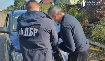 ДБР повідомило про підозру посадовцям лісової галузі на Вінниччині, які вчинили незакон ( (3)