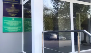 Майже 200 000 гривень збитків державі - ДБР повідомило про підозру митнику