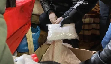 Збут наркотиків – у Києві ДБР повідомило поліцейському про підозру