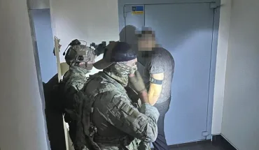 ДБР розслідує законність виїзду народного депутата на Мальдіви під час війни (2)