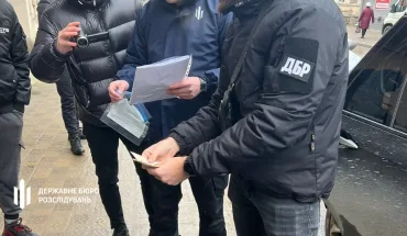 За матеріалами ДБР судитимуть правоохоронців, які «вибивали данину» з цивільних та підозрюваних