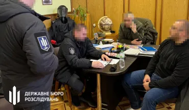 На Прикарпатті ДБР повідомило про підозру посадовцю виправної колонії, який катував та принижував засуджених