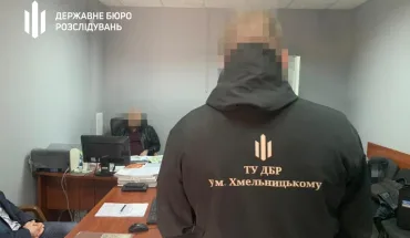15 000 доларів США для пом’якшення вироку суду – на Вінничині ДБР затримало адвоката