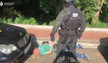 ДБР викрило на вимаганні хабарів посадовців Міноборони та однієї з тергромад Київщини (ВІДЕО)