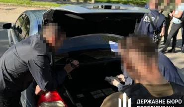 За матеріалами ДБР судитимуть «невдаху»-правоохоронця, який тричі намагався переправити через кордон двох військовозобов’язаних (1)