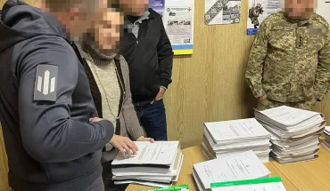 У Запоріжжі ДБР викрило схему ухилення від мобілізації, якою встигло скористатись щонайменше 300 осіб (2)