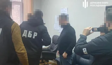 ДБР повідомило про підозру керівнику регіональної митниці за хабарництво