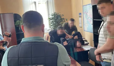 ДБР затримало високопосадовця управління Держпраці, який організував системні побори під час видачі дозвільних документів (1)