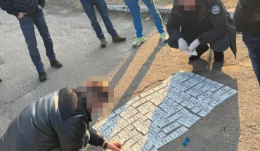 ДБР викрило на Волині правоохоронця зі спільниками, які за 10 тис. доларів США організували переправлення чоловіків через кордон (1)