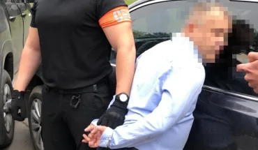 За матеріалами ДБР судитимуть посадовців ДФС, які за 37 тисяч доларів США «допомагали» уникнути покарання забудовнику (ВІДЕО)