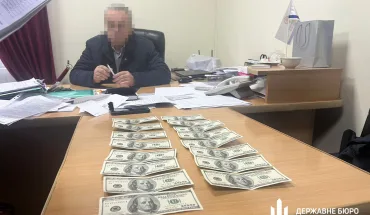ДБР викрило керівника Хмельницької райадміністрації, який за гроші допомагав військовозобов’язаним уникати мобілізації (1)