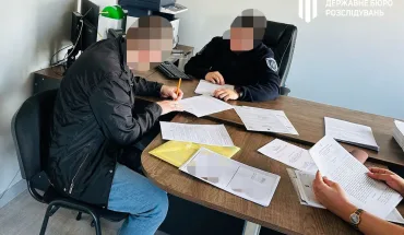 dbr-vikrilo-na-odeshhini-posadovcya-tck-yakij-za-groshi-zminyuvav-dani-vijskovozobovyazanih-v-elektronnij-sistemi-oberig