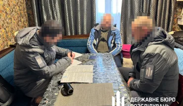 У Херсоні судитимуть двох зрадників, які допомагали окупантам створювати воєнізовану охорону на захопленій залізничній станції (1)