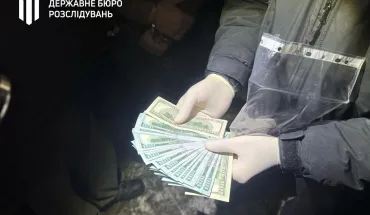 na-donechchini-dbr-zatrimalo-vijskovosluzhbovcya-yakij-vimagav-groshi-u-gromadyan-vidayuchi-sebe-za-pracivnika-sbu-1