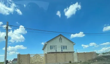 1 (37)