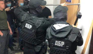 На Дніпропетровщині 8 працівників поліції судитимуть за примус громадян до вчинення злочинів задля підвищення показників (АУДІОЗАПИСИ РОЗМОВ)