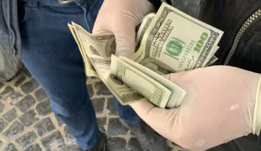 ДБР повідомило про підозру львівській податківиці, яка блокувала роботу підприємства для отримання хабаря (5)