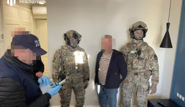 На Львівщині ДБР затримало місцевих мешканців, які хотіли організувати масштабний бізнес з продажу кокаїну (1)