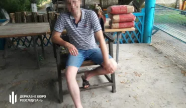 ДБР повідомило про підозру експравоохоронцю, який на Мелітопольщині в угоду окупантам катує українців (2)