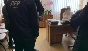 ДБР провело обшуки у КП «Житлоінвестбуд — УКБ» за фактом зловживання службовим становищем ексдиректором
