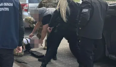 ДБР затримало військового та його спільника за організацію незаконного переправлення ухилянтів за 50 тис. доларів (1)