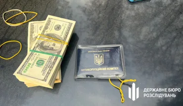 На Вінниччині ДБР затримало шахраїв, які вимагали у кандидатки в ректори 50 тисяч доларів США за фейкове сприяння у обранні на посаду (4)