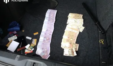 «Відкати» з таксистів — ДБР підозрює заступника командира батальйону патрульної поліції Кривого Рогу