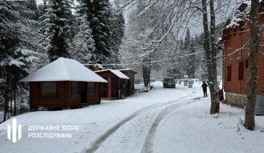 na-lvivshhini-dbr-povidomilo-pro-pidozru-kerivniku-lisgospu-yakij-privlasniv-zemlyu-ta-majno-na-3-mln-griven