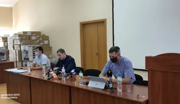 Слідчі провели зустріч із потерпілими від отруєння невідомими газами на Майдані